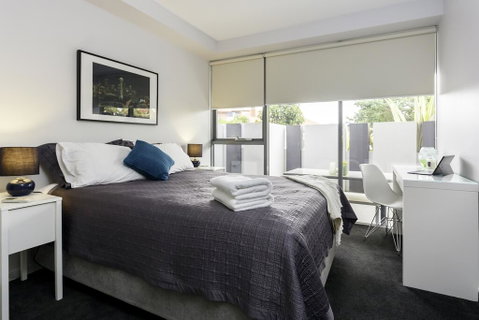Well-Appointed 3 Bedroom, 2 Bath, Parking & Pool - Accommodation Fremantle 0
