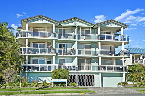 Westport Palms 14 Buller Street - Accommodation Fremantle 0
