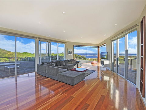 Whispers - Accommodation Fremantle 2