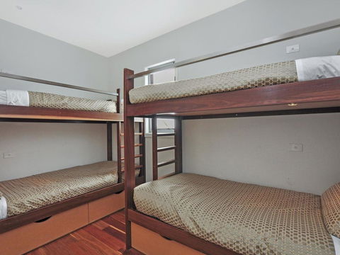 Whispers - Accommodation Fremantle 1
