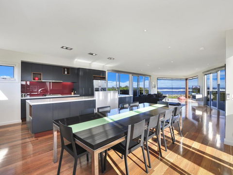 Whispers - Accommodation Fremantle 0