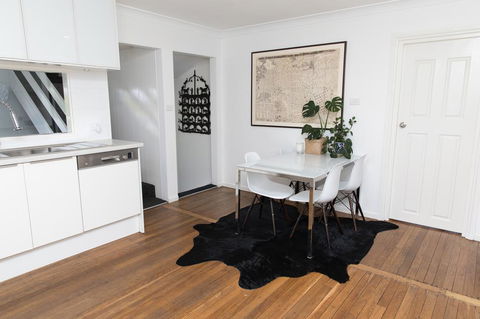 White Beach Cottage - Accommodation Fremantle 2