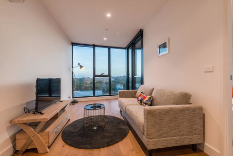 Whitehorse Tower Deluxe 1 Bedroom With View - Accommodation Fremantle 0