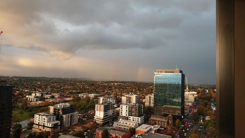 Whitehorse Towers Self Service Holiday Apartment - Accommodation Fremantle 2