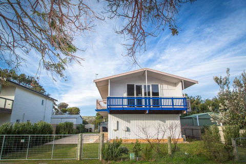 Wilto By The Beach - 4 (1) Wilto Street - Accommodation Fremantle 0