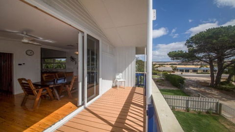 Wilto By The Beach - 4 (1) Wilto Street - Accommodation Fremantle 2