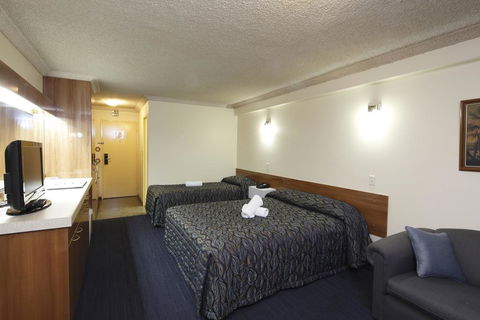 Windsor Lodge - Accommodation Fremantle 1