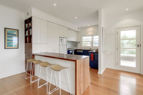 Windward House - Accommodation Fremantle 3