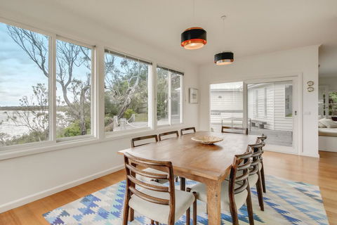 Windward House - Accommodation Fremantle 1