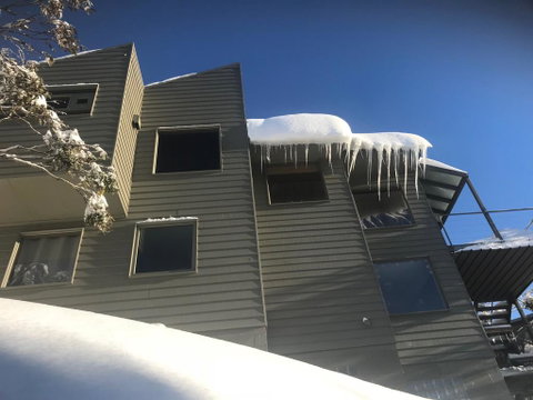 Winterbrook Chalet - Accommodation Fremantle 0