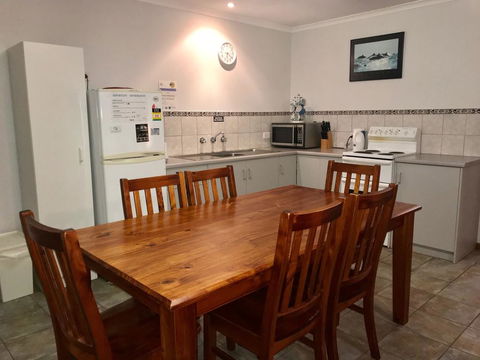 Wintersun Holiday Cottages - Accommodation Fremantle 2