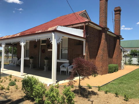 Woodstock Cottage - Accommodation Fremantle 2