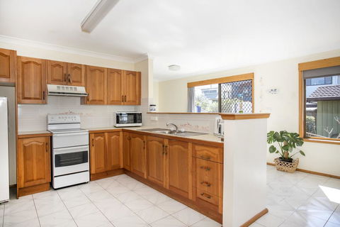 Wooroonga Crescent 9 Kioloa NSW 2539 - Accommodation Fremantle 1