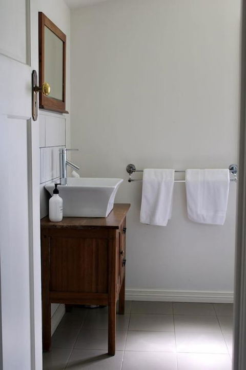 Wormwood Studio - Accommodation Fremantle 3