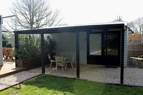 Wormwood Studio - Accommodation Fremantle 0