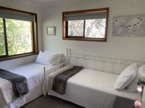 Wreck Beach Cottage @ Shoal Bay - Accommodation Fremantle 3