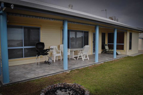 Wrightaway - Accommodation Fremantle 2