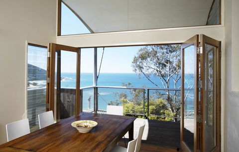 Wye View Architecturally Designed Stunning Views - Accommodation Fremantle 1
