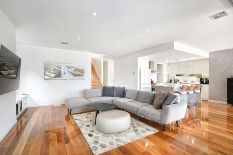 Xus Residence - Accommodation Fremantle 2