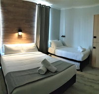 Yamba Central Hotel and Backpackers - Accommodation Fremantle