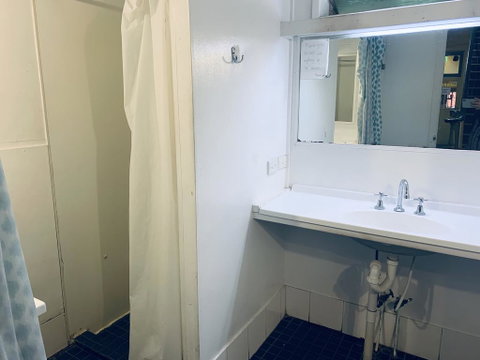Yellow Submarine Backpackers - Accommodation Fremantle 1