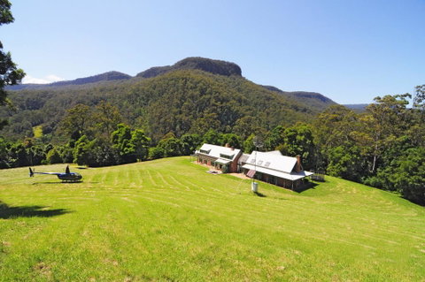 Yeola - Lush Location With River Access! - Accommodation Fremantle 1