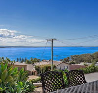 Yenangoon - Walking together Corlette - Accommodation Fremantle