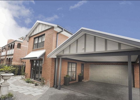 Your Home Away From Home - Accommodation Fremantle 2