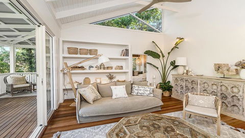 Your Luxury Escape - Bel Ombre - Palm Tree Retreat - Accommodation Fremantle 1