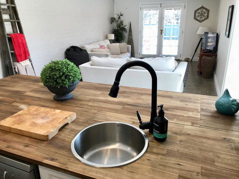 YSG The Edward Townhouse 153 - Walk To Town - Accommodation Fremantle 1