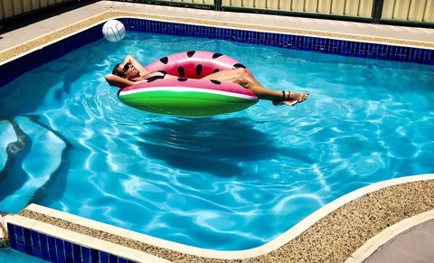 ZED MOTELS Tropical Gateway - Accommodation Fremantle 1