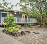 Currimundi Beach House - 1min to Currimundi Lake  Beach - Accommodation Fremantle