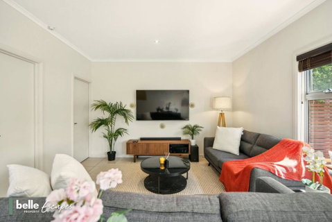 3 BR Townhouse Near Airport-City-Beach - Accommodation Fremantle 3