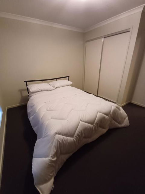 A Beautiful And Spacious Home - Accommodation Fremantle 3