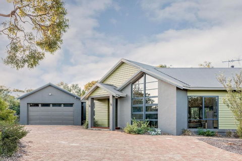 A Bush Utopia - Accommodation Fremantle 0