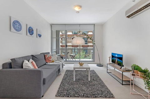 A Comfy & Modern Studio Near Darling Harbour - Accommodation Fremantle 0