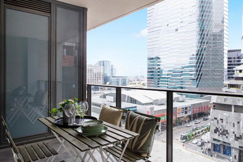 A Cozy 2BR Apt Next To Southern Cross FREE Parking - Accommodation Fremantle 0