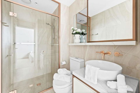 A Stylish 2BR Apt In The Heart Of Chapel Street - Accommodation Fremantle 3