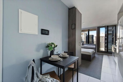 A Stylish & Comfy Studio Next To Southern Cross - Accommodation Fremantle 3