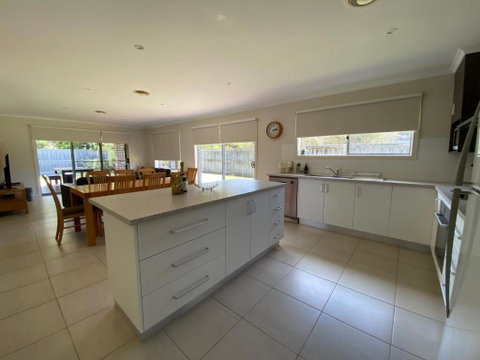 A True Holiday At Beachcomber - Accommodation Fremantle 2