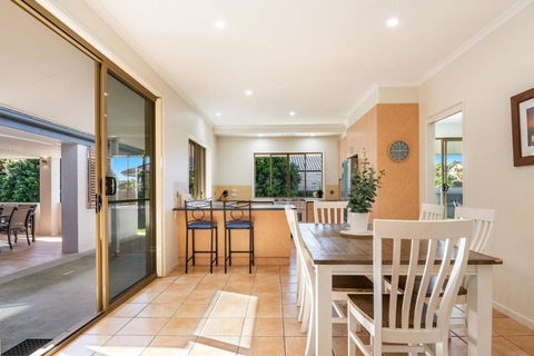A Wave From It All - Lennox Head - Accommodation Fremantle 2