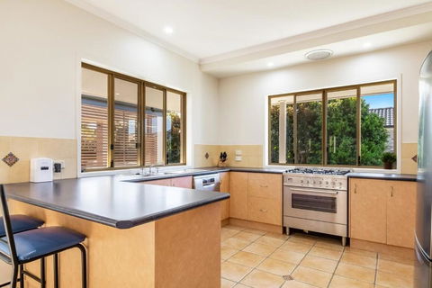 A Wave From It All - Lennox Head - Accommodation Fremantle 3