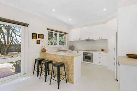 A1 Location By The Sea - Accommodation Fremantle 2