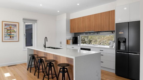 About Time - Accommodation Fremantle 3