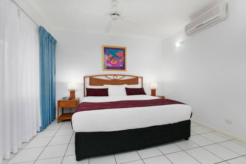 Absolute Beachfront Apartment - Accommodation Fremantle 4