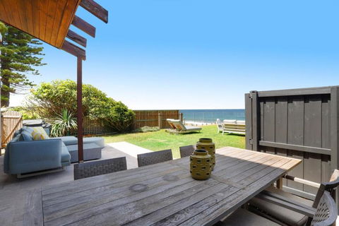 Absolute Beachfront Luxury In Narrabeen - Accommodation Fremantle 2