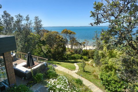 Absolute Beachfront - Accommodation Fremantle 0