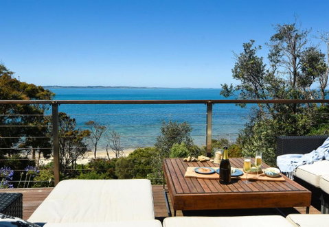 Absolute Beachfront - Accommodation Fremantle 2