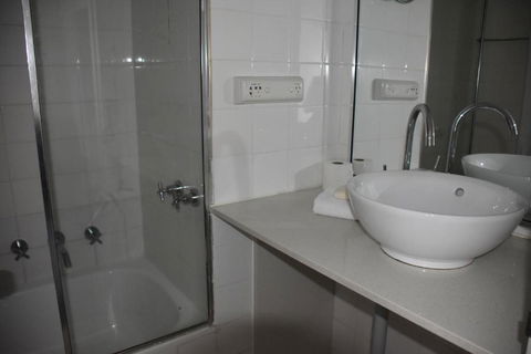 Accommodation Sydney City Centre Hyde Park Plaza Pet Friendly Studio With Balcony Apartment - Accommodation Fremantle 3
