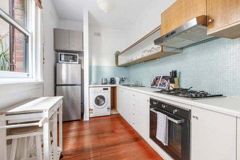 Acland Art Deco - Coastal Chic By St Kilda Beach - Accommodation Fremantle 2